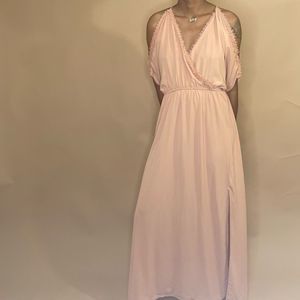 Pastel salmon vneck maxi dress with side slit sz S